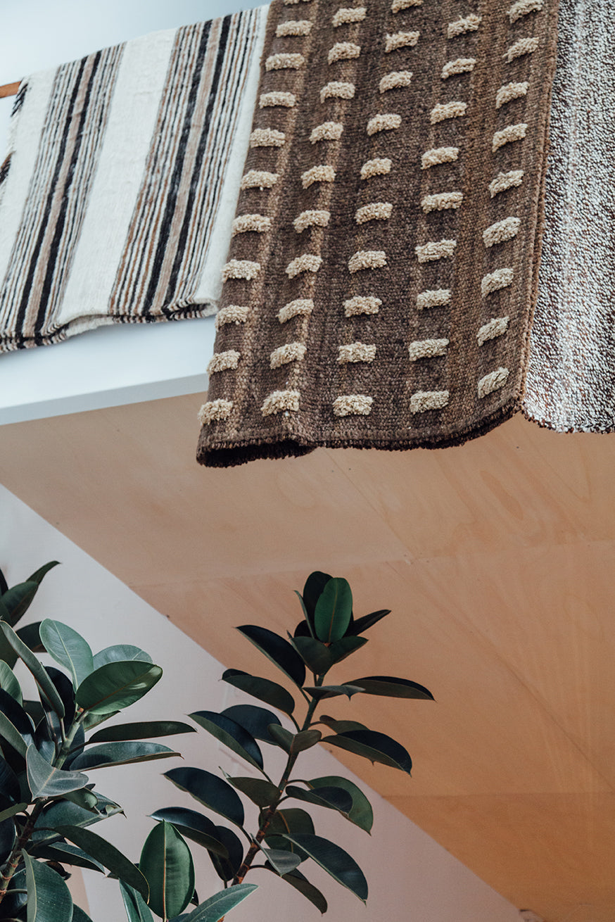 Esther | Marrón Natural & Arena