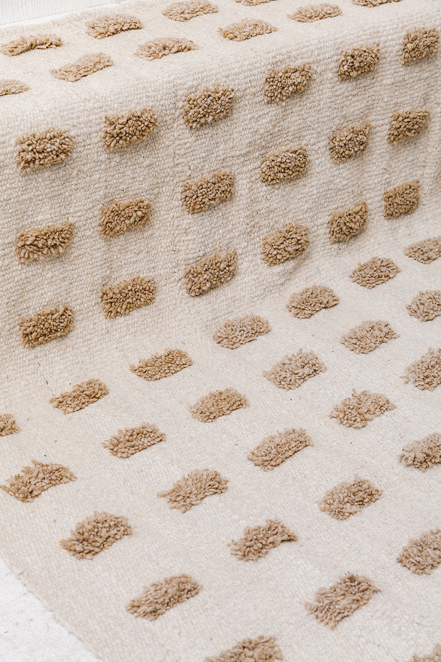 Esther | Natural & Arena