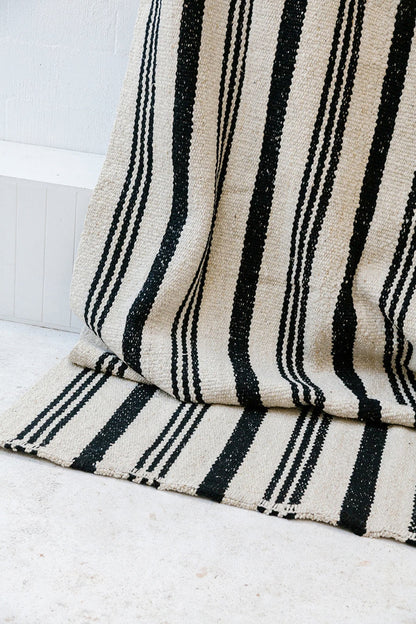 Josefa | Natural & Negro