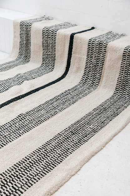 Marina | Natural & Negro