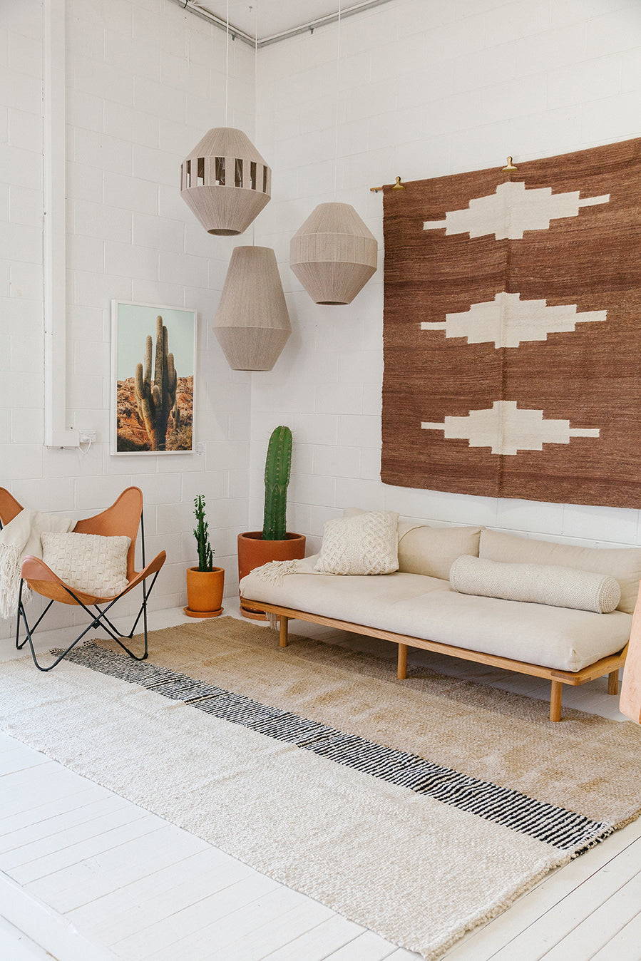 Paloma | Arena, Negro & Natural