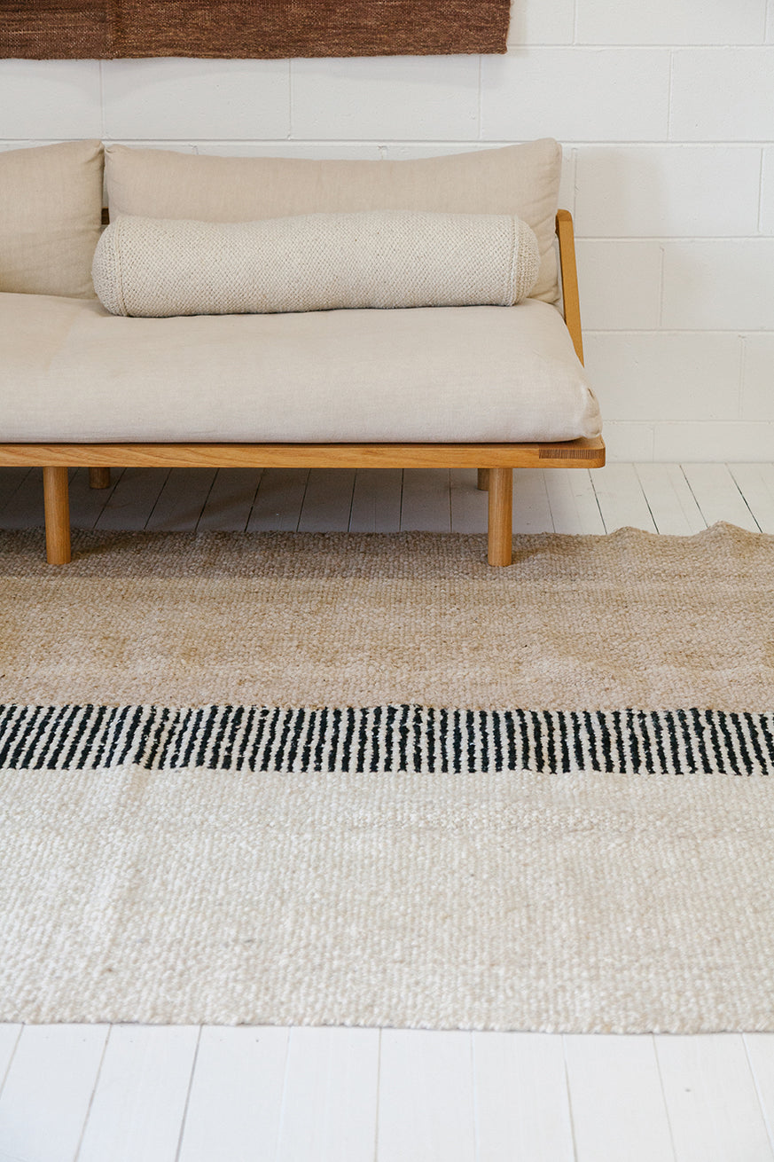 Paloma | Arena, Negro & Natural