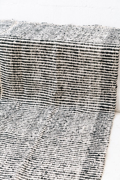 Selva | Negro & Natural