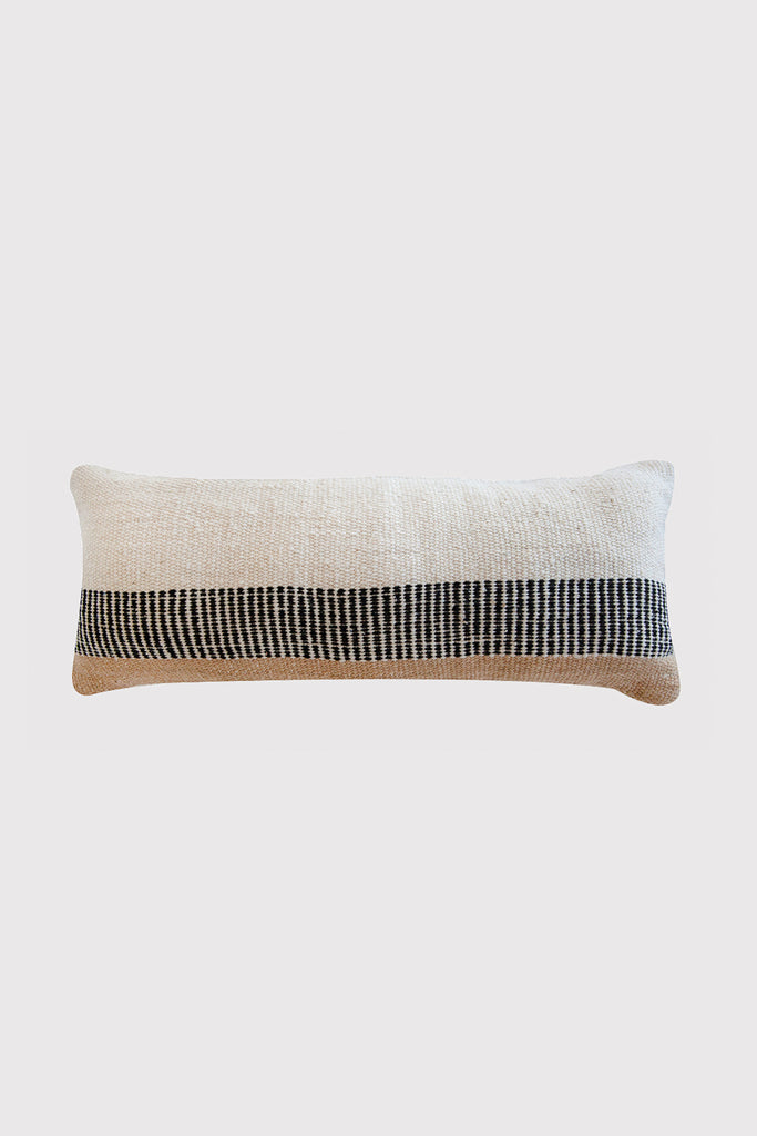 Almohadón Paloma Lumbar XL | Natural, Black & Sand