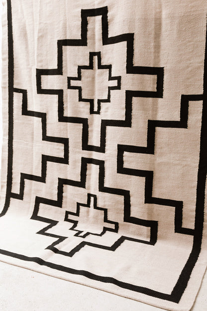 Yolanda | Beige & Negro