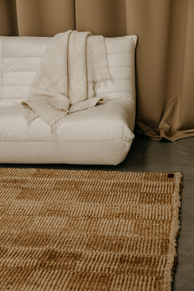 Lara | Latte & Arena