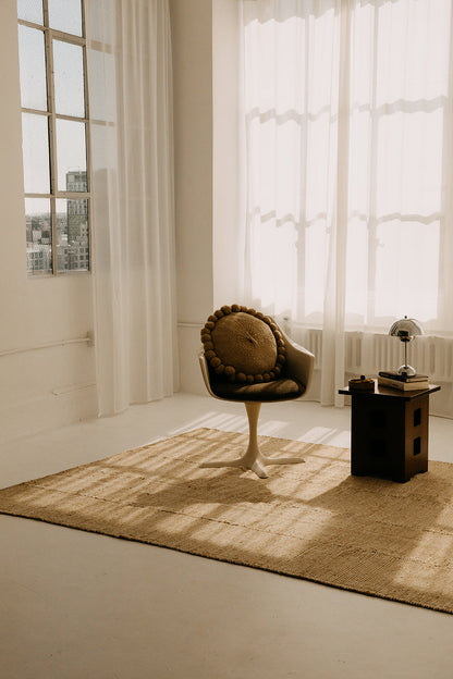 Iris | Natural & Beige