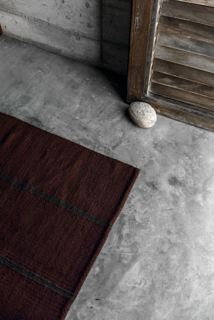 Forma #3 | Burgundy & Natural Brown