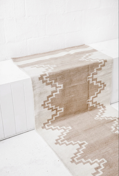 Sofia Pasillo | Beige & Natural