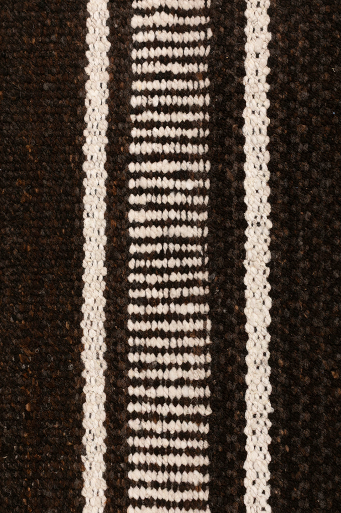 Clemencia | Natural Brown & White