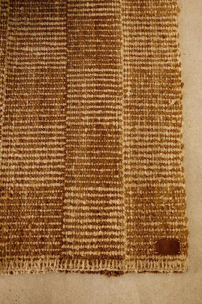 Lara | Latte & Arena