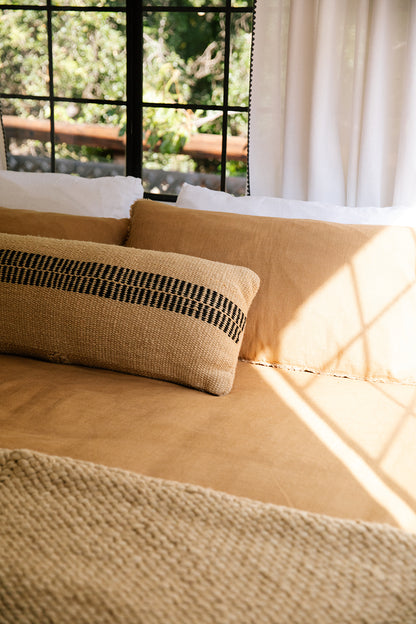 Almohadón Rosana Lumbar XL | Sand & Black