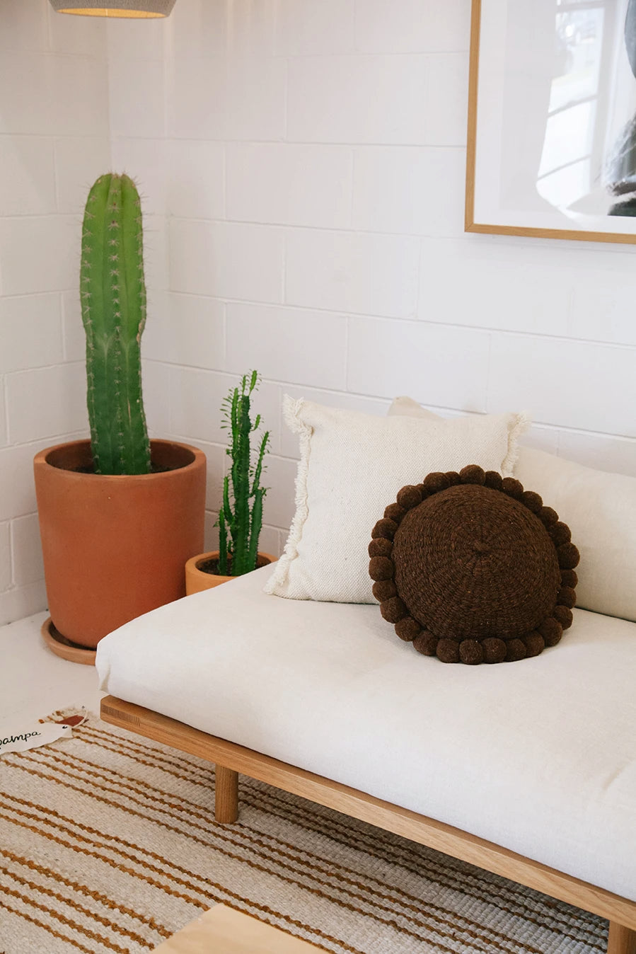 Almohadón Clásico Mediano #1 | Chocolate