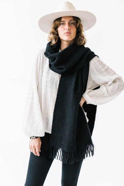 Pampa Scarf | Black