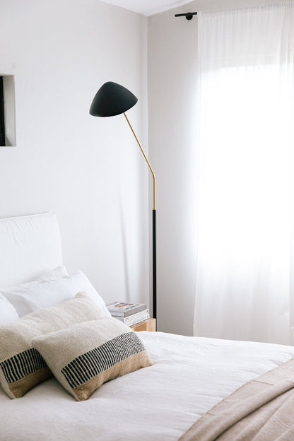 Almohadón Paloma Lumbar XL | Natural, Negro & Arena